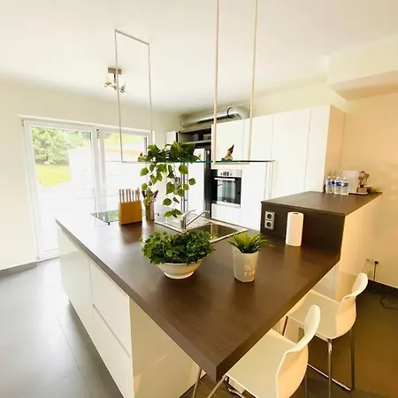 Large 3 Bedrooms In Center W Terraces & Parking Appartement Luxemburg